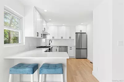 13 Shore Road, Hampton Bays, NY 11946 - Photo 4