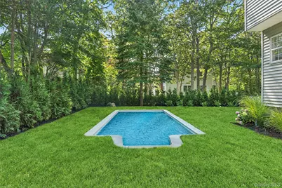 13 Shore Road, Hampton Bays, NY 11946 - Photo 18