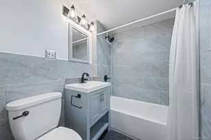 18 Jasper St S, Valley Stream, NY 11580 - Photo 22