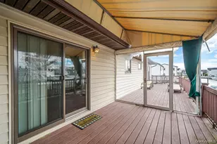 745 S 9th St, Lindenhurst, NY 11757 - Photo 40