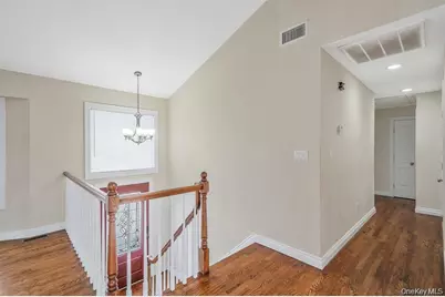 745 S 9th Street, Lindenhurst, NY 11757 - Photo 6