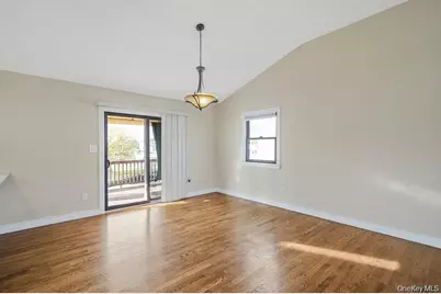 745 S 9th Street, Lindenhurst, NY 11757 - Photo 12