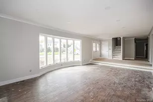 127 Berkshire Rd, Rockville Centre, NY 11570 - Photo 8