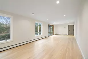 1 Upper Ln, Centerport, NY 11721 - Photo 18