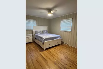 39 North Rd., Hampton Bays, NY 11946 - Photo 8