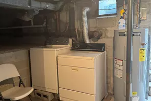 39 North Rd, Hampton Bays, NY 11946 - Photo 14