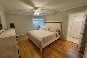 39 North Rd, Hampton Bays, NY 11946 - Photo 12