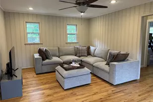 39 North Rd, Hampton Bays, NY 11946 - Photo 6