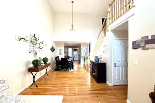 142 Pinebrook Dr, Hyde Park, NY 12538 - Photo 4