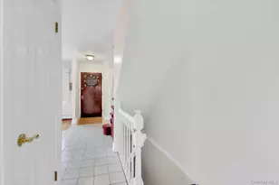 537A Ellsworth Ave, Bronx, NY 10465 - Photo 20