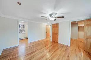 32 Williams Ave, Holtsville, NY 11742 - Photo 16