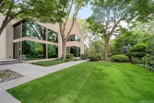 7 Folie Ct, Manhasset, NY 11030 - Photo 40