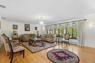 72 Lake End Rd, Merrick, NY 11566 - Photo 6