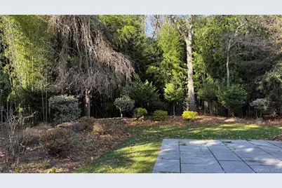 89 Sawtooth Cove, Port Jefferson, NY 11777 - Photo 32