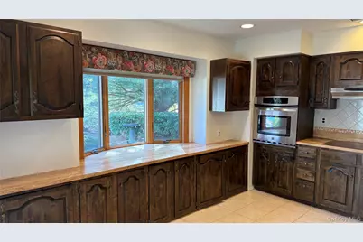 89 Sawtooth Cove, Port Jefferson, NY 11777 - Photo 12