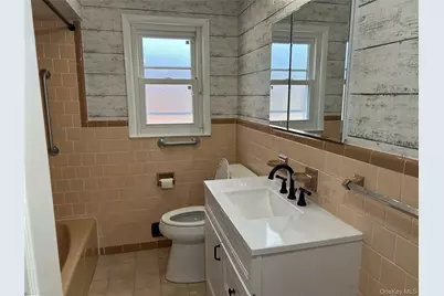 61 Natick Street, New York, NY 10306 - Photo 12