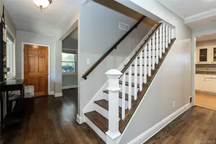 174 Parkside Dr, Roslyn Heights, NY 11577 - Photo 12