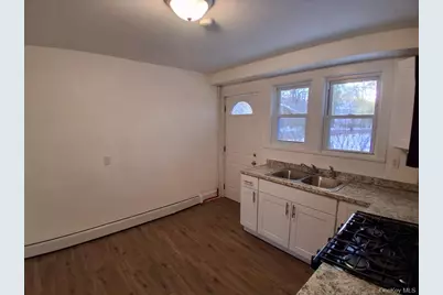 215 Maple Avenue, Kerhonkson, NY 12446 - Photo 4