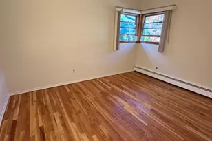 216 Hill Ave, Elmont, NY 11003 - Photo 12