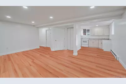 14 Clearview, Selden, NY 11784 - Photo 34