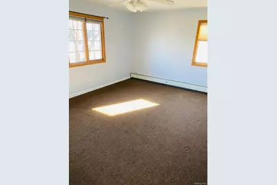 24 Cable Lane, Hicksville, NY 11801 - Photo 18