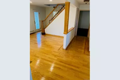 24 Cable Lane, Hicksville, NY 11801 - Photo 6