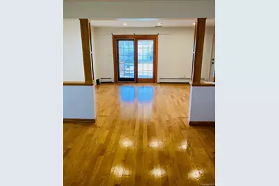 24 Cable Lane, Hicksville, NY 11801 - Photo 4