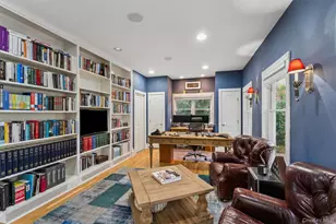 3 Cherry Blossom Ln, East Quogue, NY 11942 - Photo 22