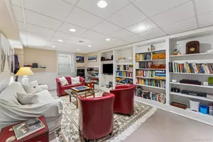 3 Cherry Blossom Ln, East Quogue, NY 11942 - Photo 24