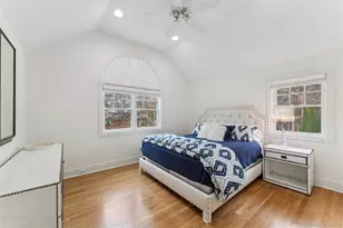 3 Cherry Blossom Ln, East Quogue, NY 11942 - Photo 20