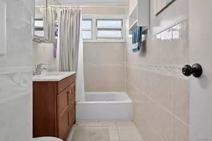 324 Post Ave, Westbury, NY 11590 - Photo 14