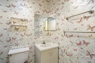 77 Revere Dr, Sayville, NY 11782 - Photo 16