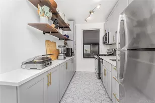 306 E Mosholu Pkwy S, Bronx, NY 10458 - Photo 12