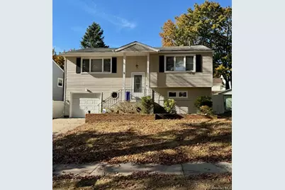 5 Vilno, Huntington Station, NY 11746 - Photo 1