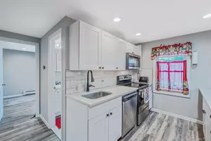 15 Lafayette Dr, Shirley, NY 11967 - Photo 6