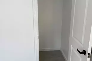 4014 190th St St, Bayside, NY 11358 - Photo 6