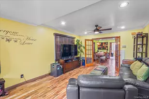 144-28 158th St, Jamaica, NY 11434 - Photo 2