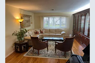 24 Waverly Place, Monsey, NY 10952 - Photo 10