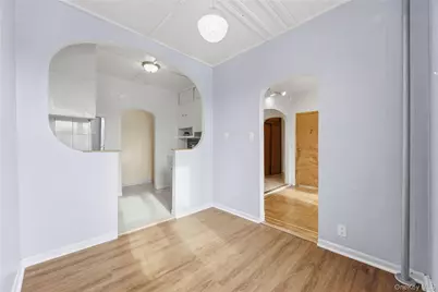 2922 Barnes Avenue #5L, Bronx, NY 10467 - Photo 8