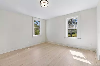 335 Herricks Lane, Jamesport, NY 11947 - Photo 12