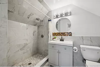 109 Caroline Avenue, Franklin Square, NY 11010 - Photo 20