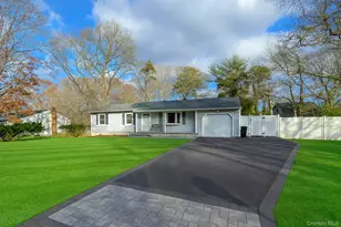 59 Westfield Rd, Coram, NY 11727 - Photo 2