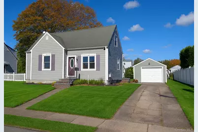 1221 Jackson Avenue, Lindenhurst, NY 11757 - Photo 1