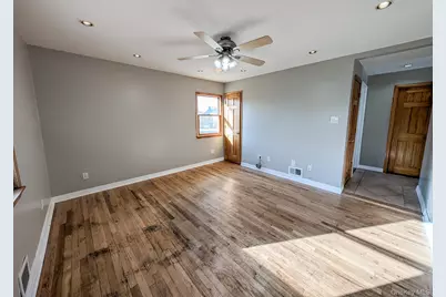 1221 Jackson Avenue, Lindenhurst, NY 11757 - Photo 8