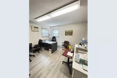 220 Beach 20th Street #1st Floor, Far Rockaway, NY 11691 - Photo 8