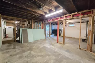 369 Woodfield Rd, West Hempstead, NY 11552 - Photo 16