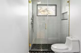 43 Homewood Dr, Hampton Bays, NY 11946 - Photo 10