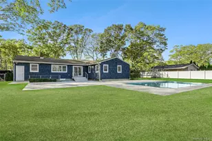 43 Homewood Dr, Hampton Bays, NY 11946 - Photo 6