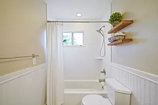 42 Quintuck Ln, East Islip, NY 11730 - Photo 22