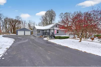 173 N Grand Avenue, Poughkeepsie, NY 12603 - Photo 1